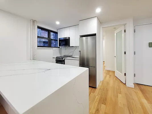 Rented by Brighton Management | media 7