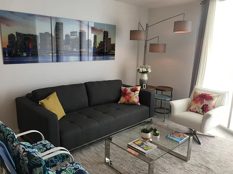 335 Biscayne Blvd #3910 — Photo 5