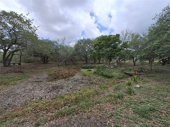 3rd image of 9213 Pvt Rd #6005