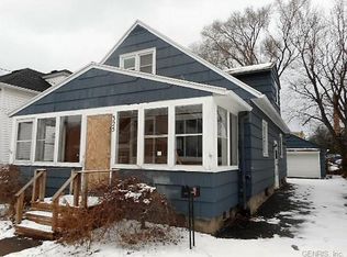 325 E Elm St, East Rochester, NY 14445