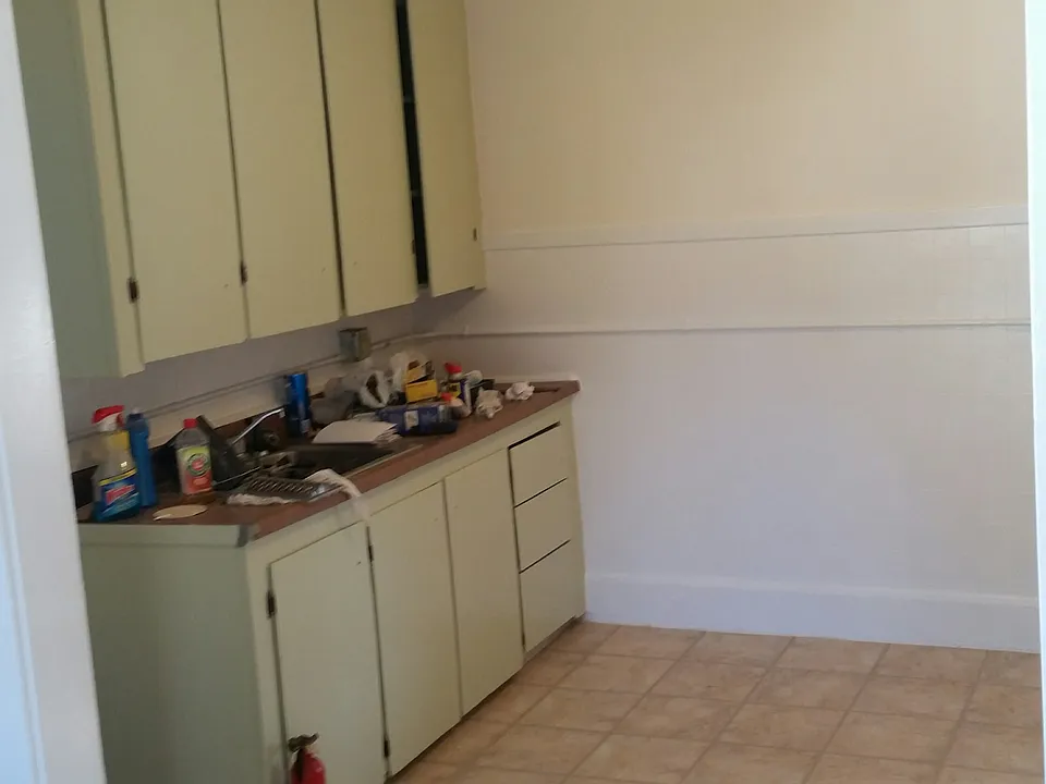 63 Washington Ave #9