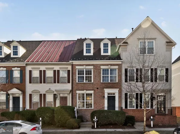 20 Golden Ash Way, Gaithersburg, MD 20878