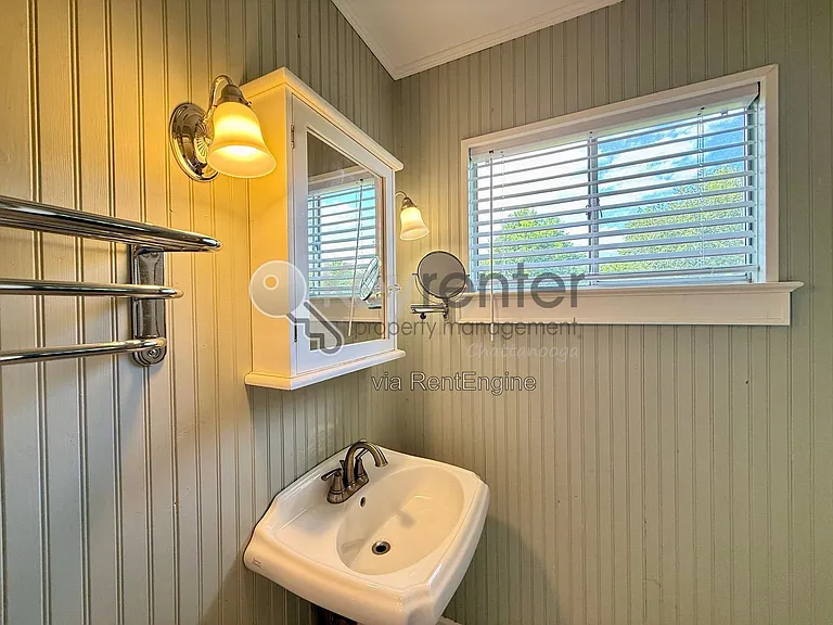 1406 Highland Way — Photo 19