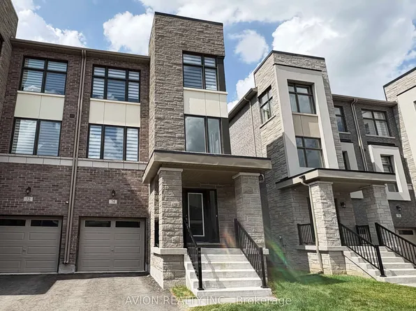 74 Puisaya Dr, Richmond Hill, ON L4E 1L2
