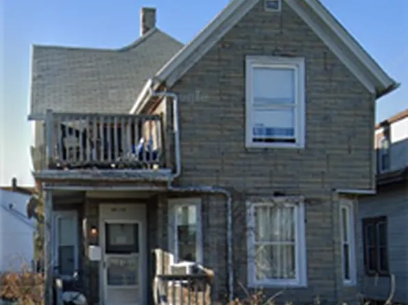 1610 13th Ave, South Milwaukee, WI 53172