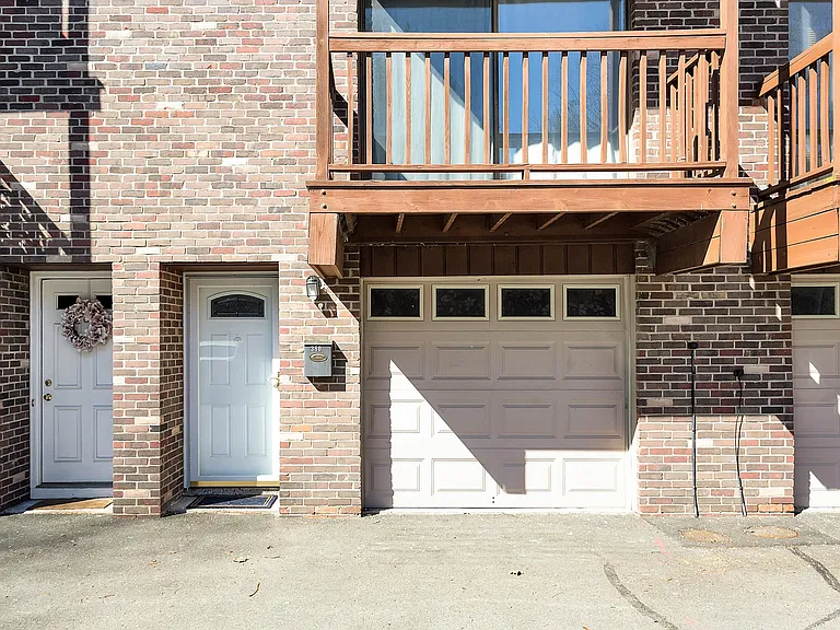 380 Knapps Hwy #380 — Photo 3