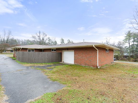 4th image of 3416 Lisa Dr #B
