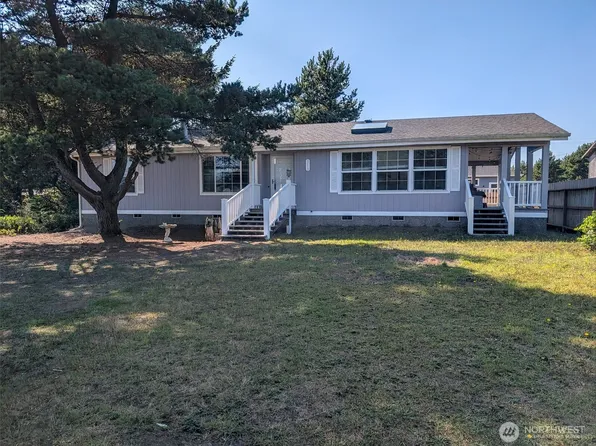 313 Ocean Shores Boulevard NW, Ocean Shores, WA 98569