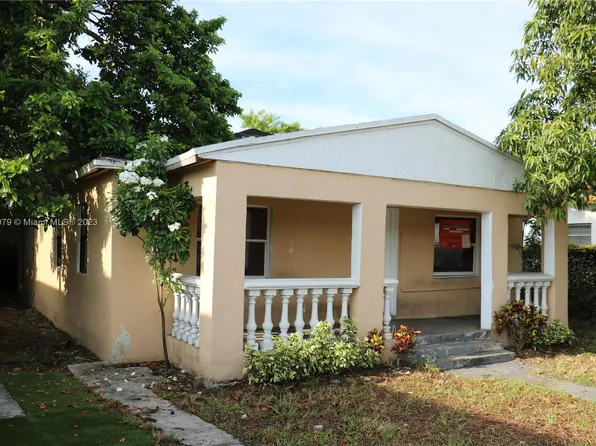 1718 NW 74th St, Miami, FL 33147