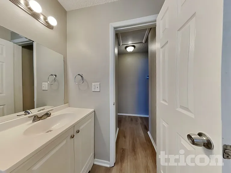 3154 Macdonald Dr — Photo 11