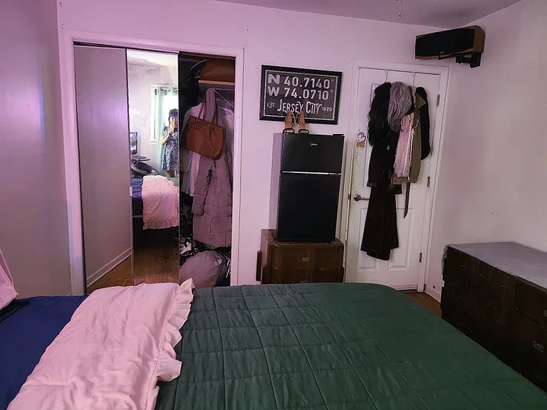 14 Waldo Ave #3C — Photo 9