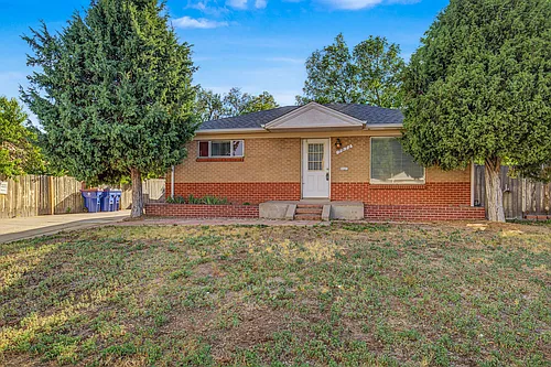 7071 Ruth Way Photo 1