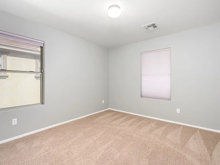 5815 E Grove Ave — Photo 18
