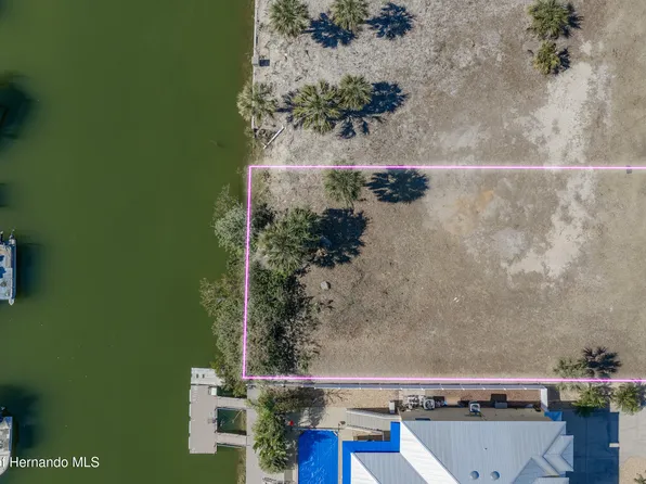 4348 Tahiti Dr, Spring Hill, FL 34607