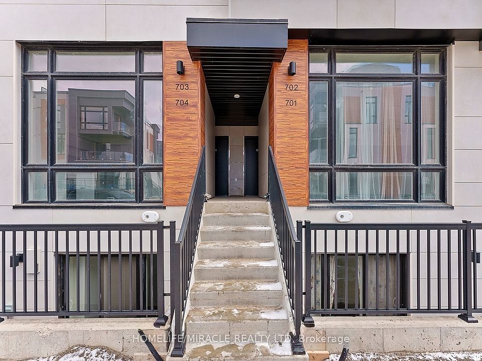 1st image of 5 Steckley House Ln #Townhouse 704