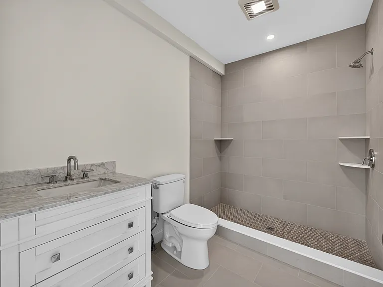 25 Richfield St #2 — Photo 6