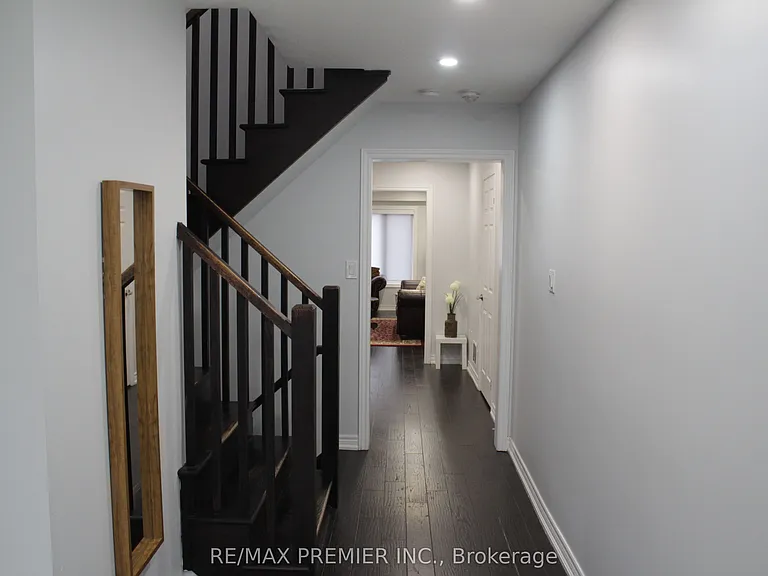 51 Mullholland Ave — Photo 5