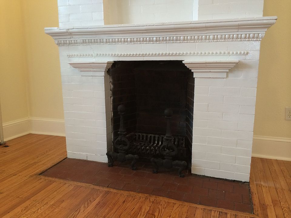 Decorative Fireplace in Living Room