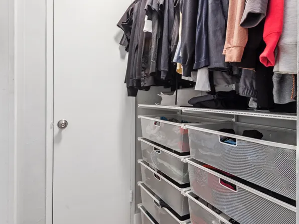 229 East 28th Street image 6 of 7