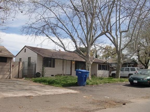 4th image of 2454 Knoll St
