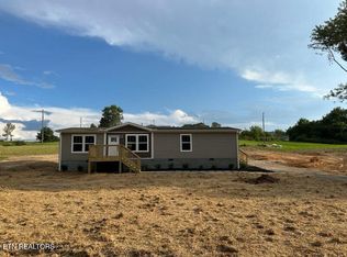 1381 Wade Rd W, Loudon, TN 37774