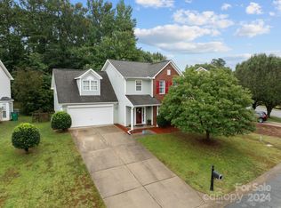 7032 Lowen Rd, Charlotte, NC 28269