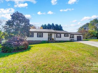 513 Oregon Way, Gastonia, NC 28056