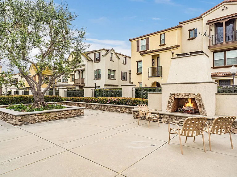 13190 Murano Ave — Photo 41