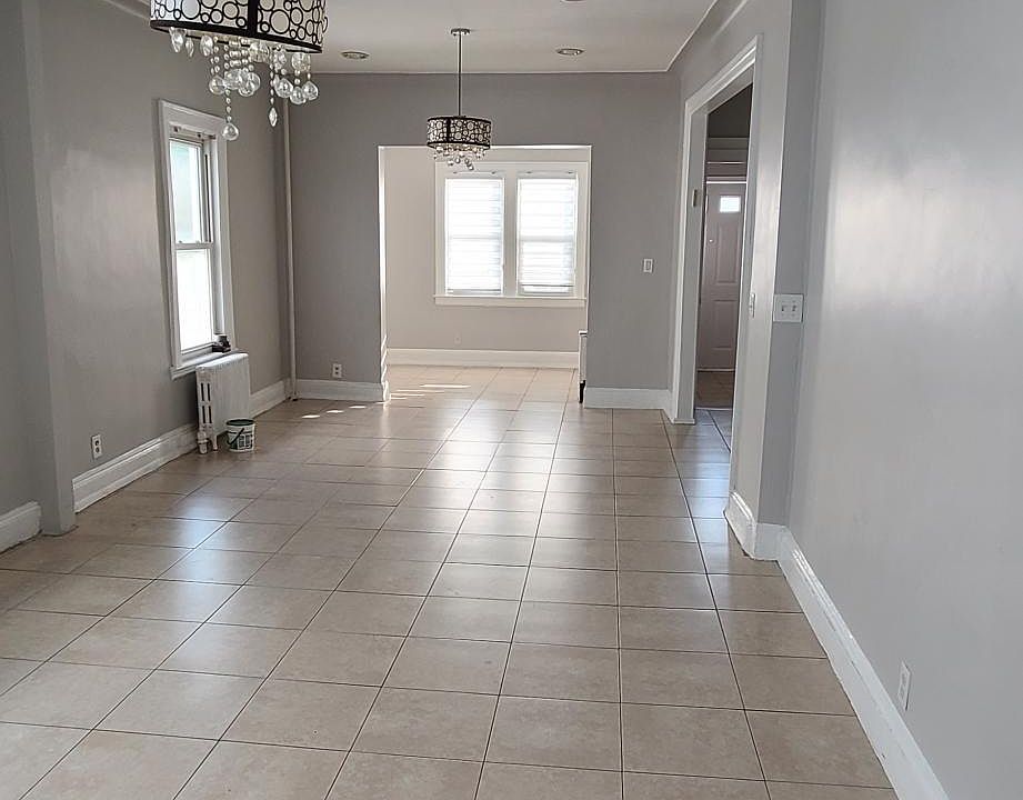 1st image of 2340 E 14th St Floor 1