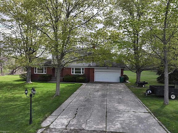 2nd image of 46700 Tilch Rd