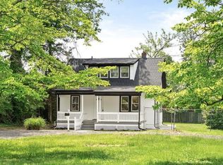 37 Central Ave, Ewing, NJ 08618