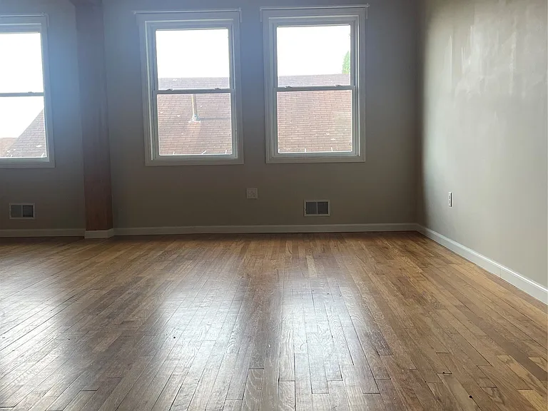 123 Robble Ave — Photo 10