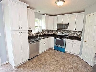 2nd image of 8528 Gainesville Dr #1