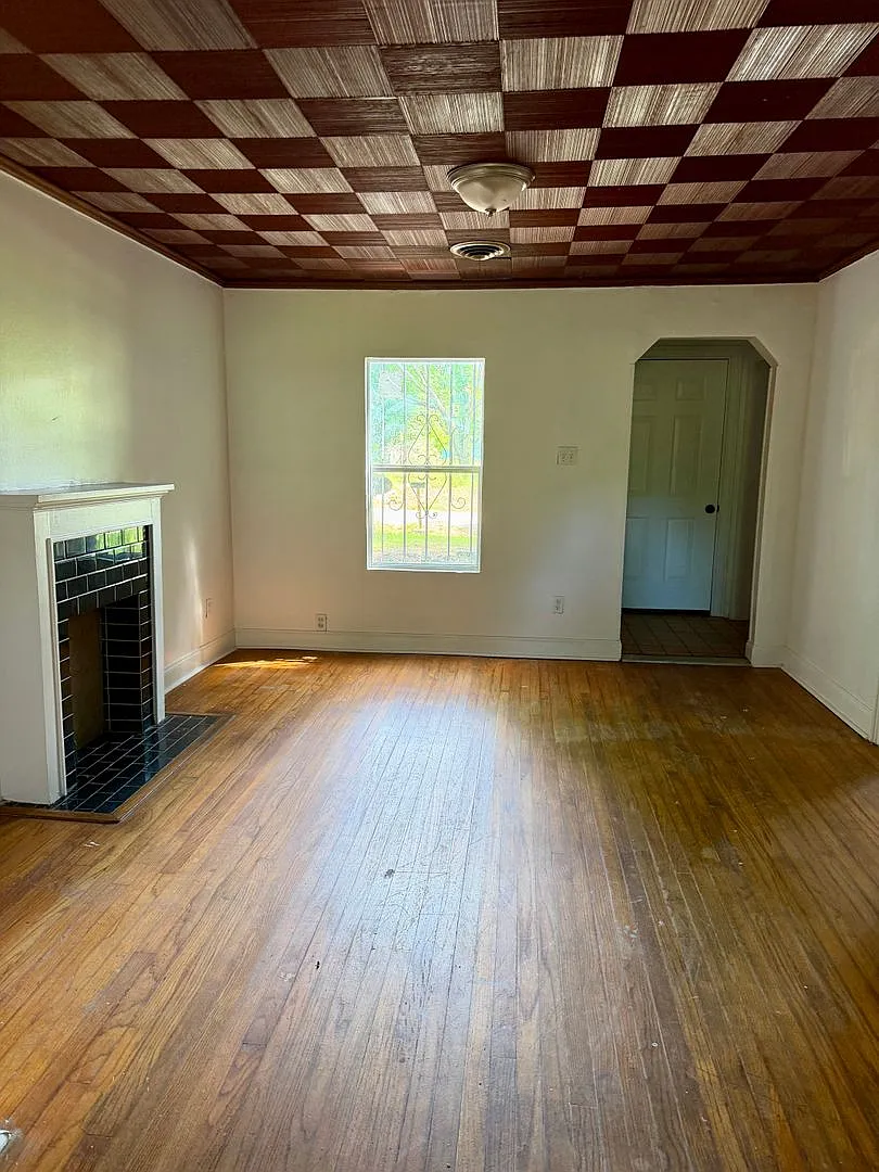 3108 Syphon St — Photo 4