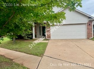 13333 SW 2nd St, Yukon, OK 73099