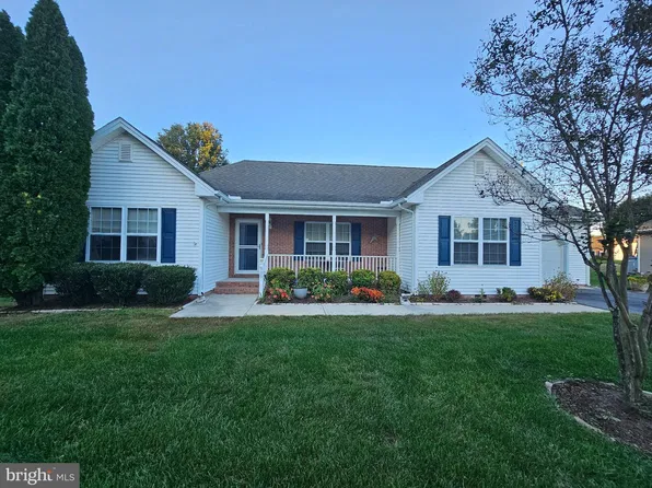 909 Sapphire Ct, Salisbury, MD 21804
