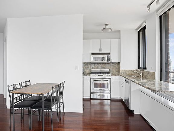 4th image of 304 E 65th St APT 29C