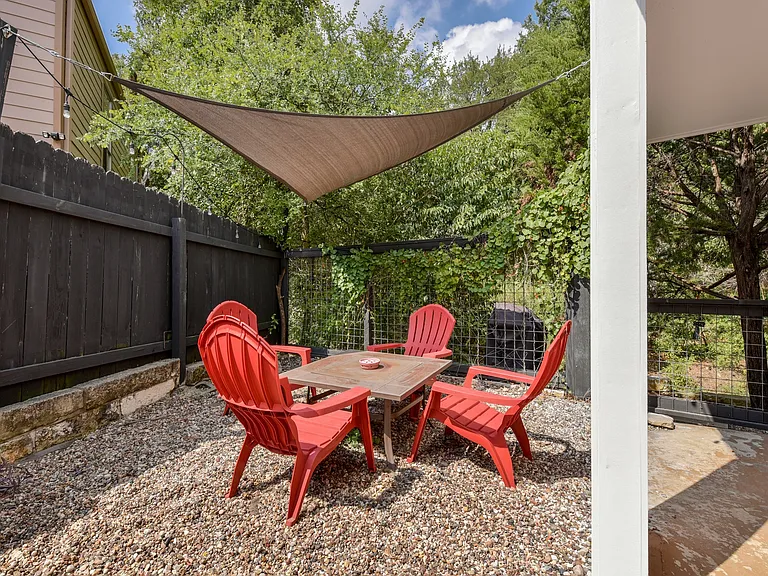 1122 Bluebonnet Ln #A — Photo 20