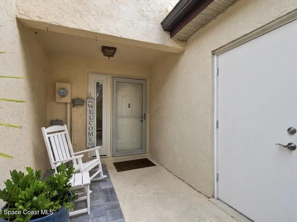 8752 Cocoa Ct, Cape Canaveral, FL 32920