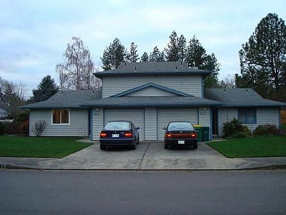 7117 is the unit on the left