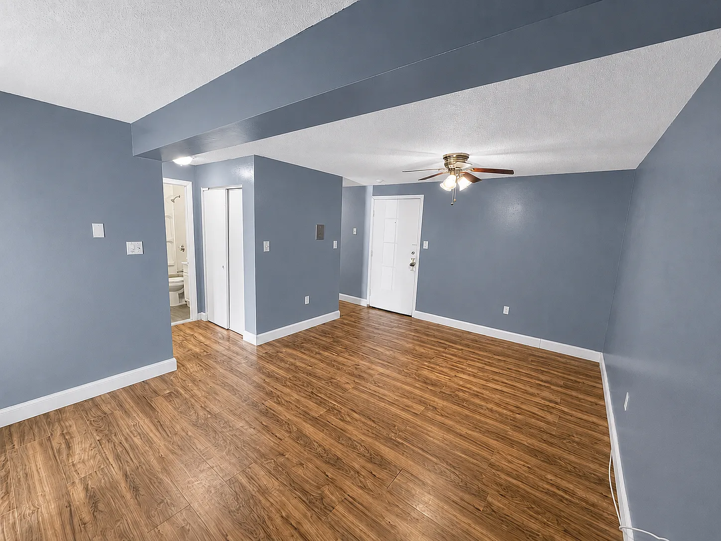 1 bed, 700 sqft, $1,825 — Photo 2