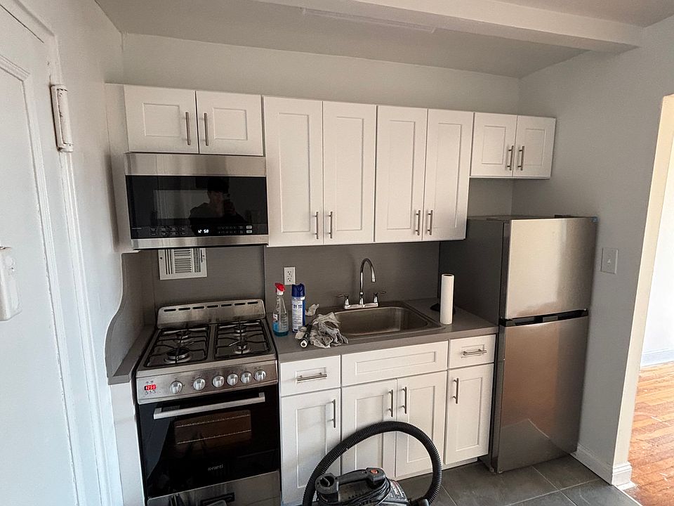1st image of 8746 Chelsea St APT 3F