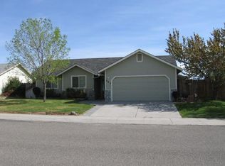 983 Sunburst Dr, Carson City, NV 89705