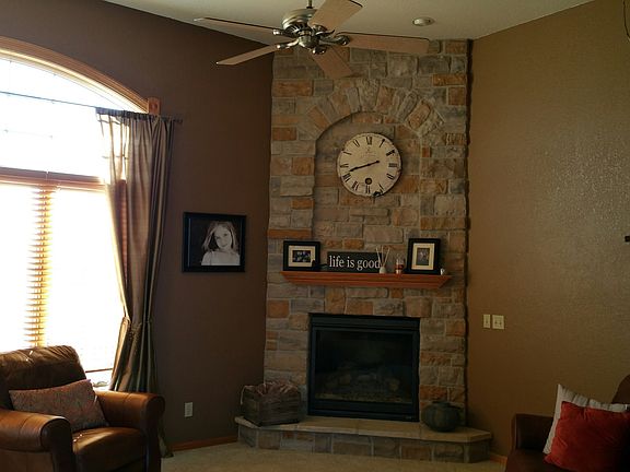 5th image of 2830 Glassgo Dr