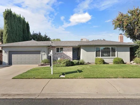 309 Vineyard Dr, Lodi, CA 95240