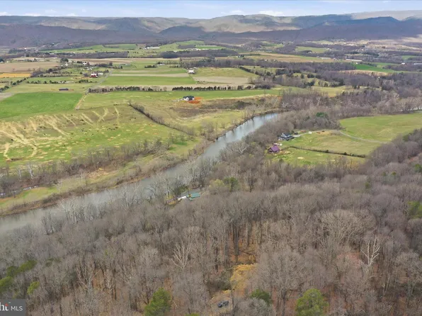 509 River View Pl, Shenandoah, VA 22849