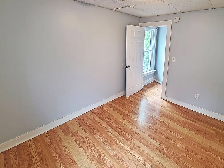 367 West Ave #4 — Photo 6