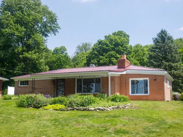 4008 Bosart Rd, Springfield, OH 45503