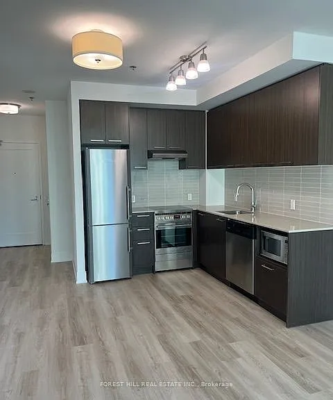310 Tweedsmuir Ave #703 — Photo 6