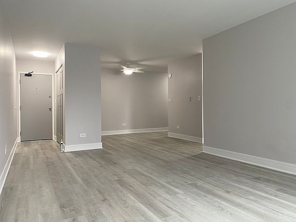 3rd image of 8510 W Catherine Ave #412